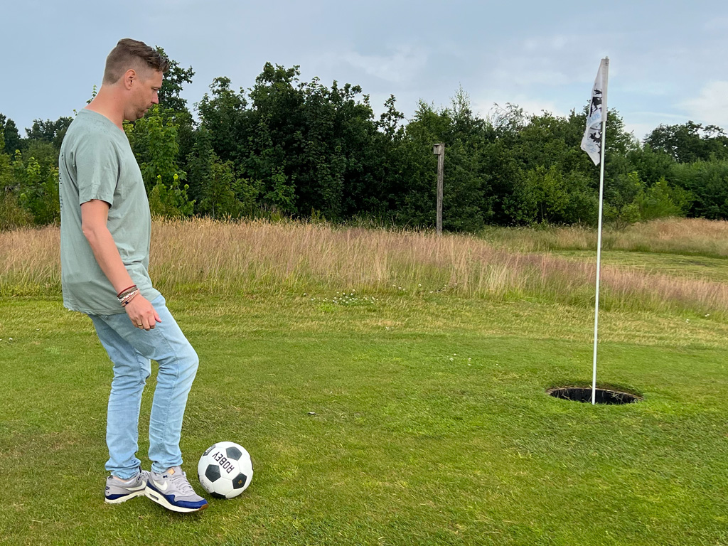 financials-eemland-footgolf04